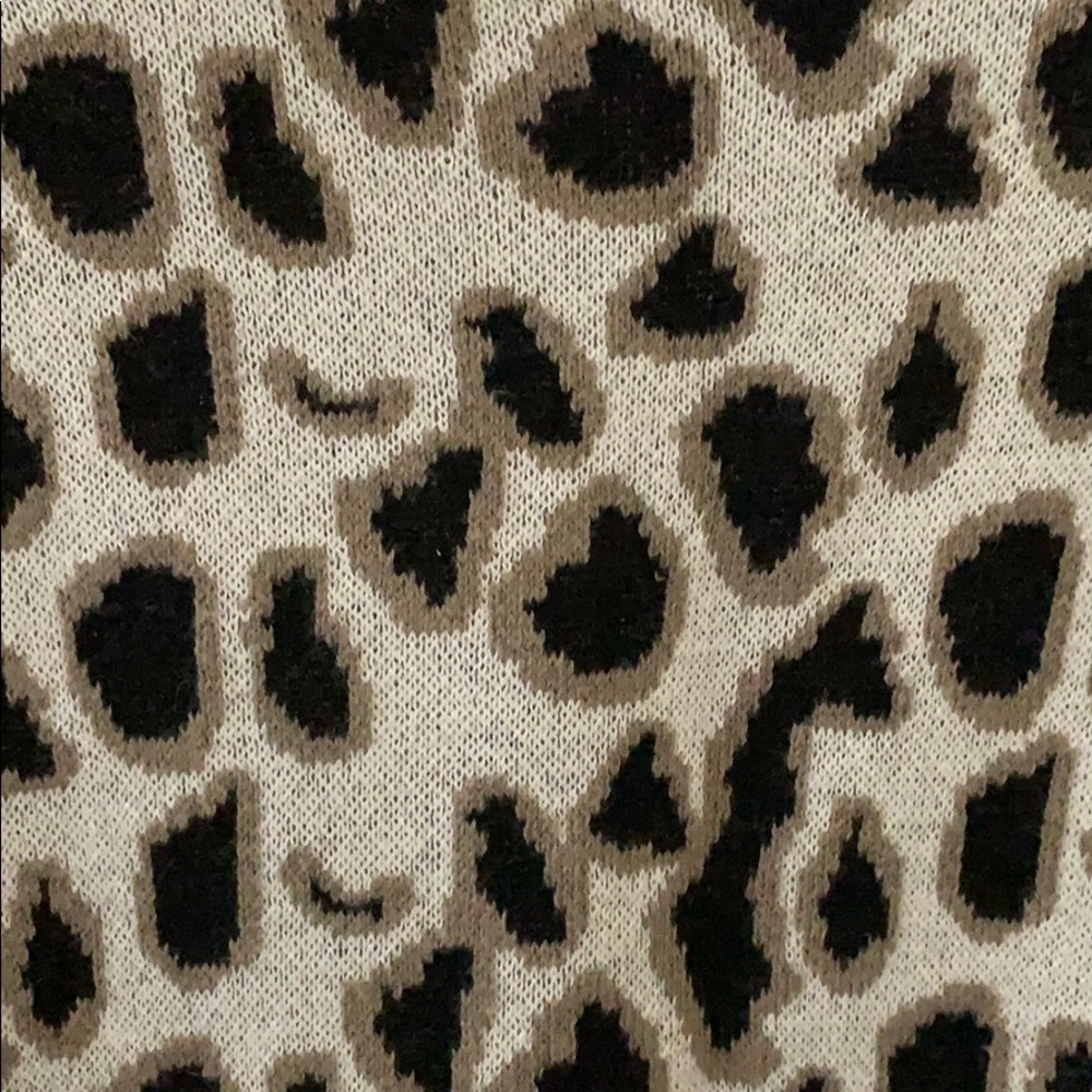 Guess Leopard Sweater - Picture 3 of 5